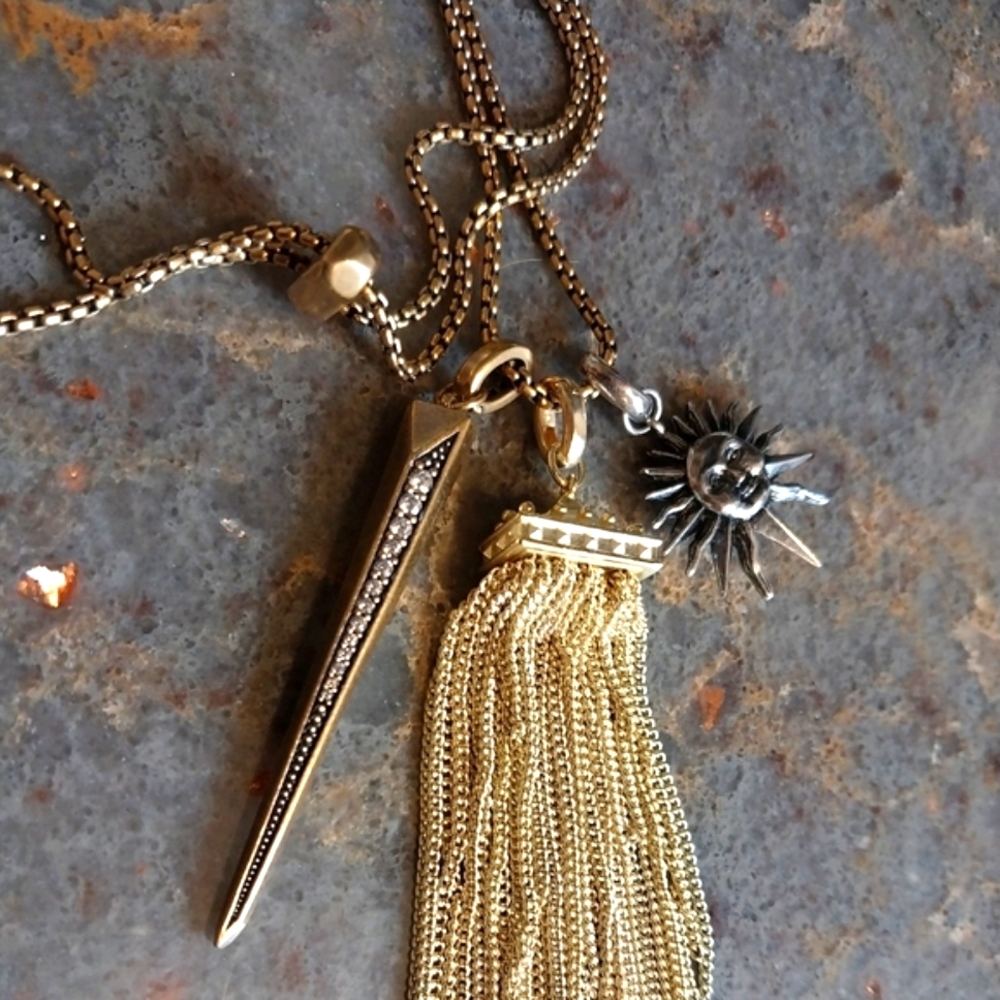 Kendra Scott Sun & Tassel Bolo Necklace